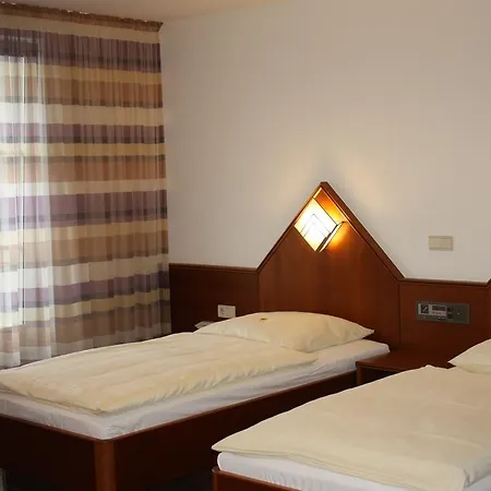 Classic Hotel 4*