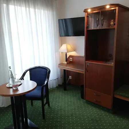 Classic Hotel 4*