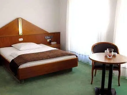 Classic Hotel 4*